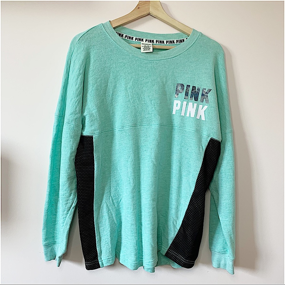 VS & Pink | Turquoise crew neck size XS